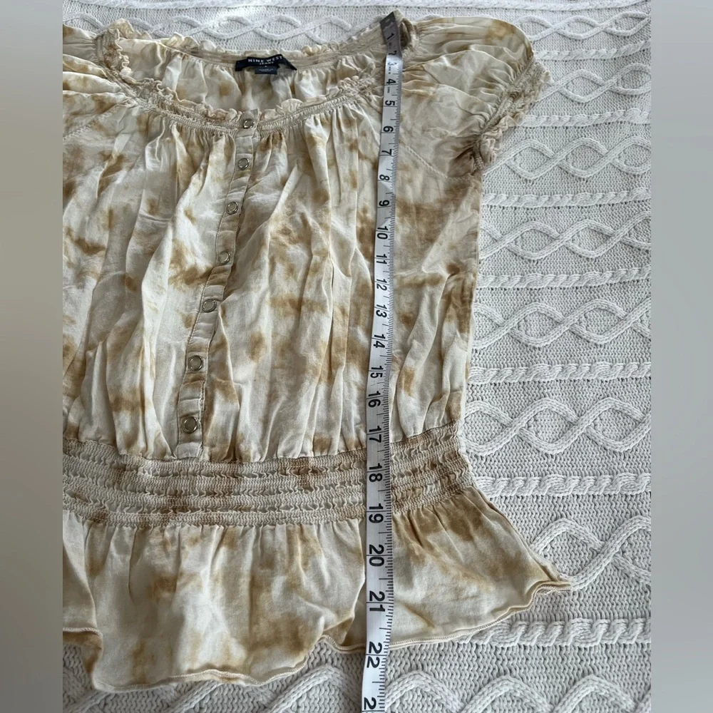 Nine West Jeans Brand Cotton Ruffle Sleeve Spring blouse Women’s Size Small - Picture 11 of 14